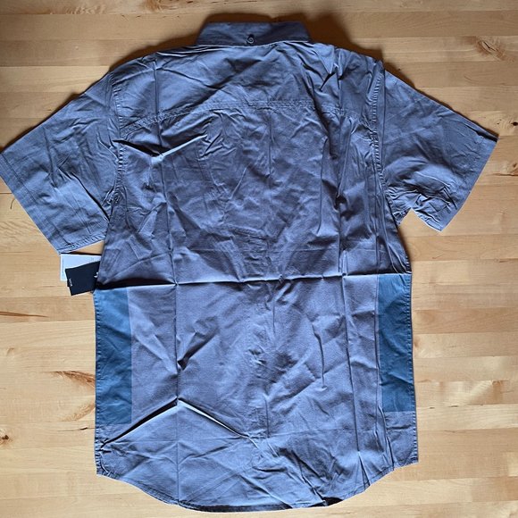 Men's Short Sleeve Shirt - Picture 3 of 4